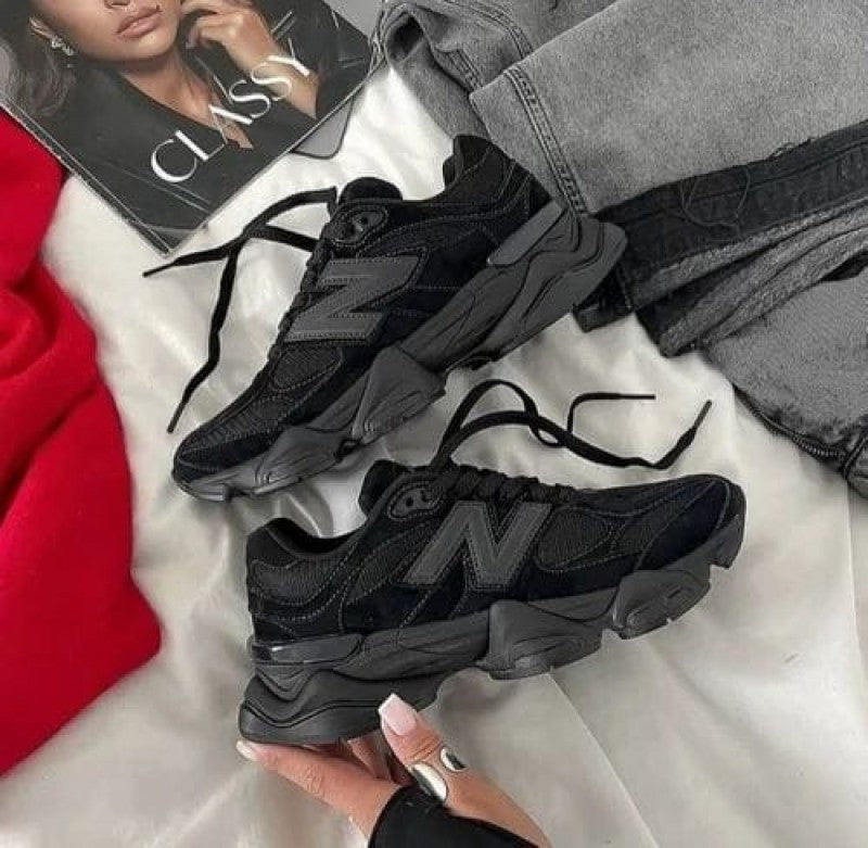 9060 full black