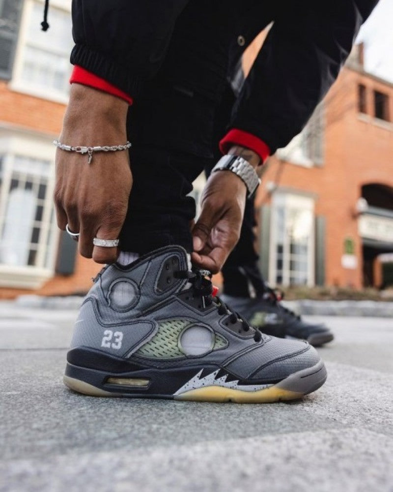 Air Jordan 5 Muslin X Off White