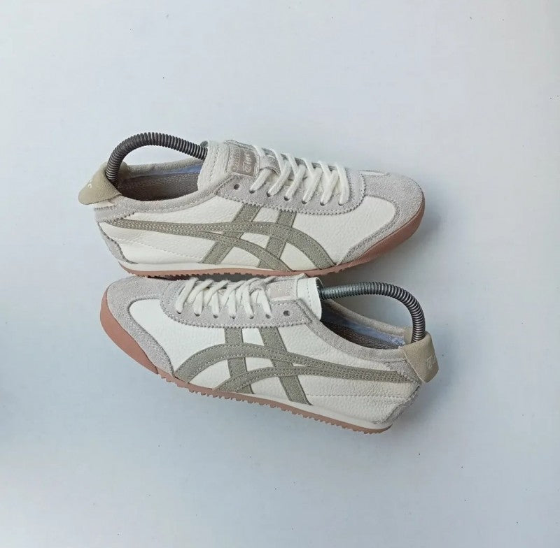 Onitsukaa Tiger Mexico 66 Cream Khakhi