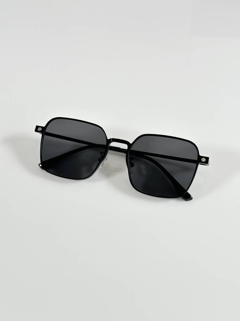 Gucci 1016 Attachment Black White Black Brown