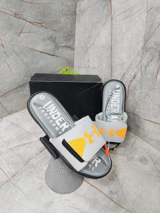 UNDE R ARMOUR GREY 1049