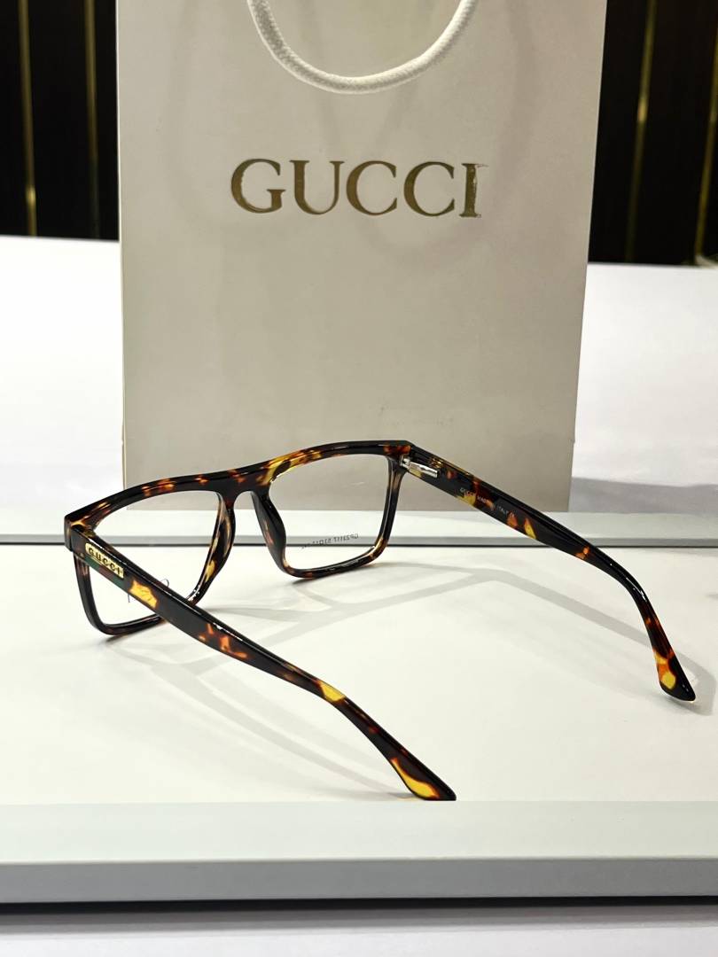 Gucci 23117 printed frame