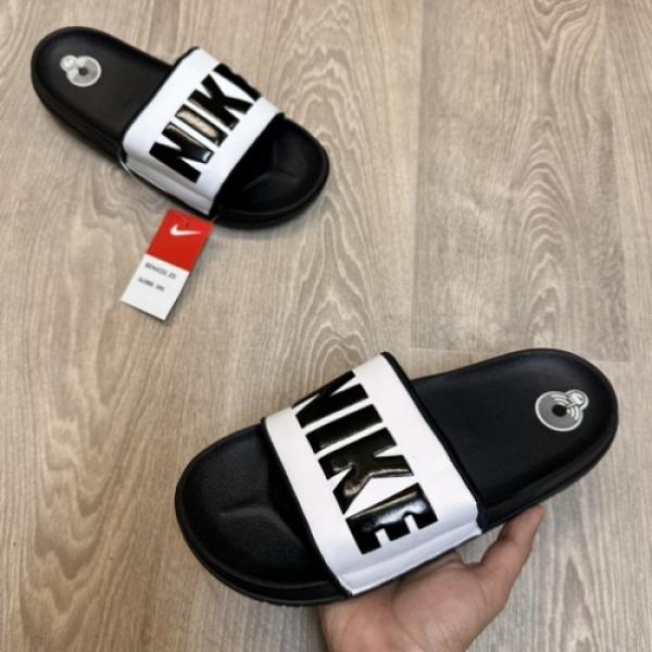 104 Nike offcourt White Black Premium Slides