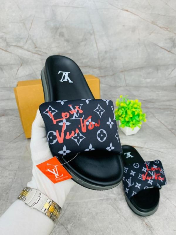 LOUIS VUITTON PREMIUM ARTICAL BLACK-1122