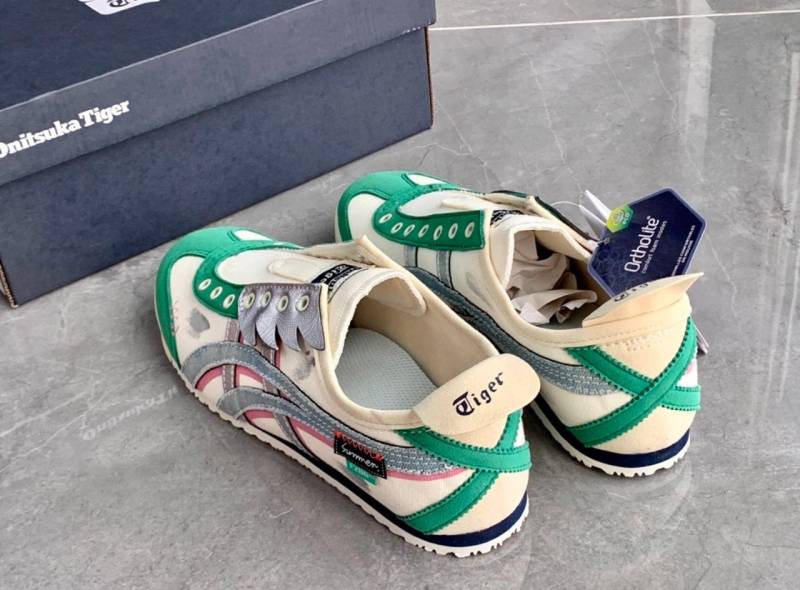 Onitsuka Tiger X Panda Prank Mexico 66 Slipon Cream Green