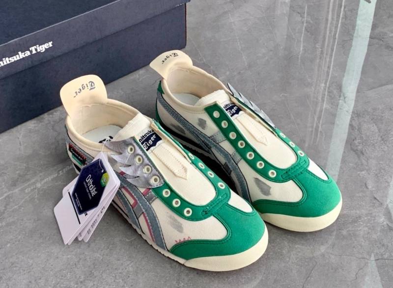Onitsuka Tiger X Panda Prank Mexico 66 Slipon Cream Green