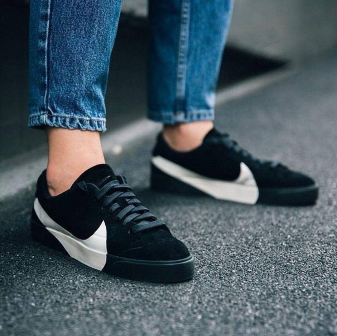 Nik.e Blazer City Low LX Black White