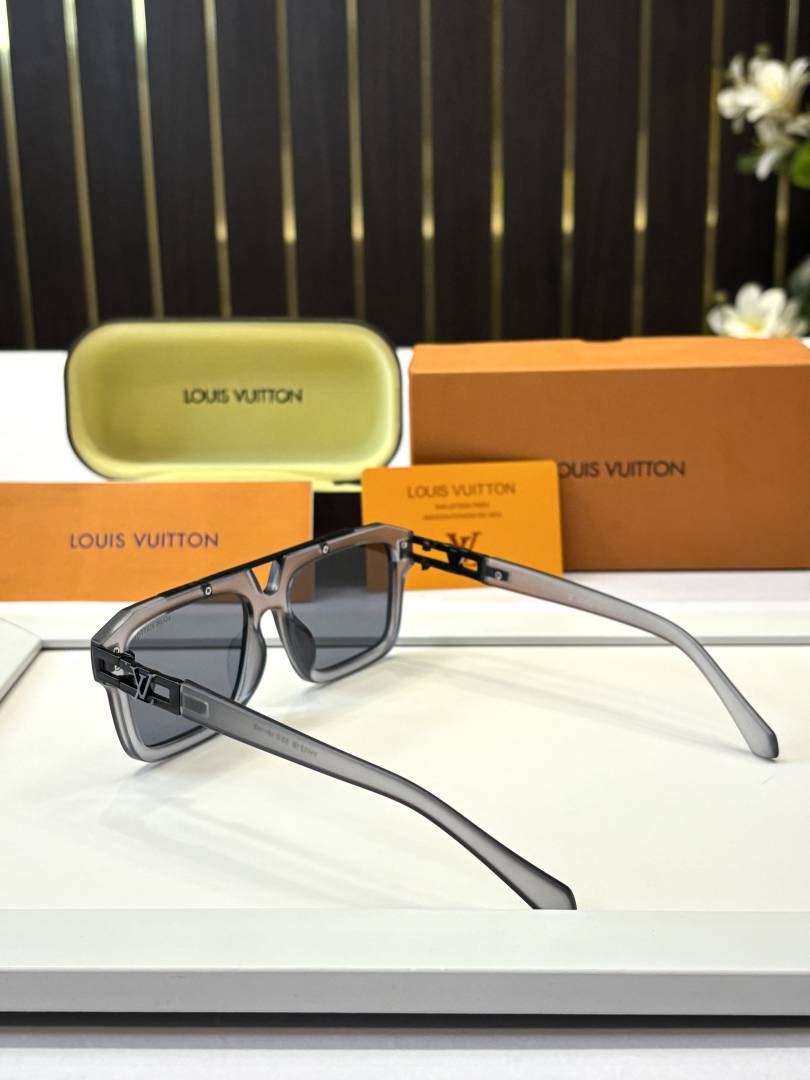 Louis vuitton YH121 GRY
