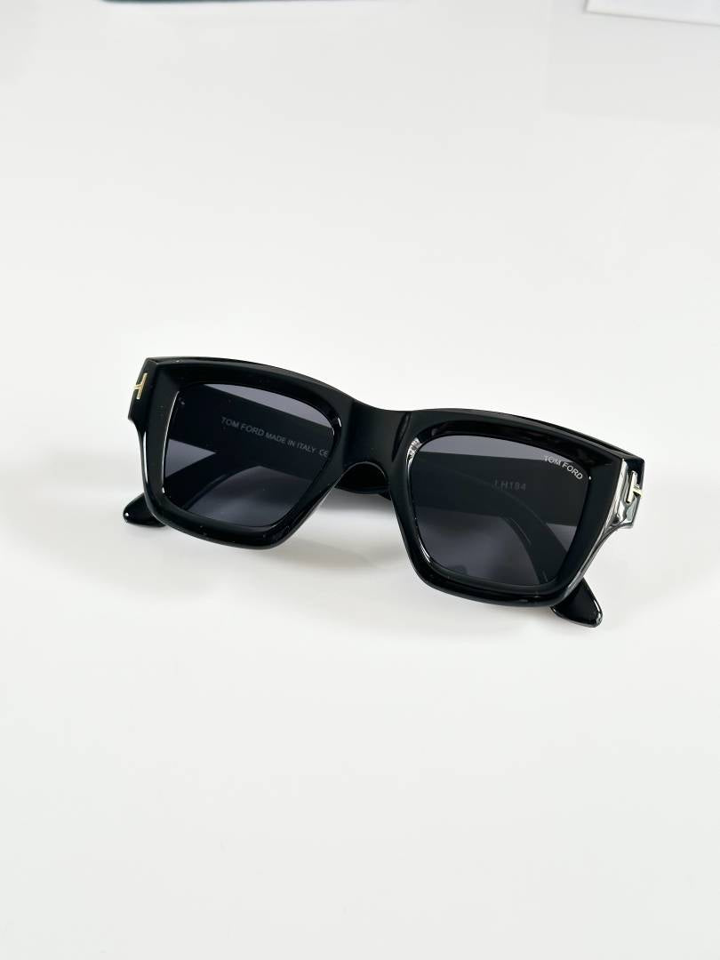 Tomford 184 Black