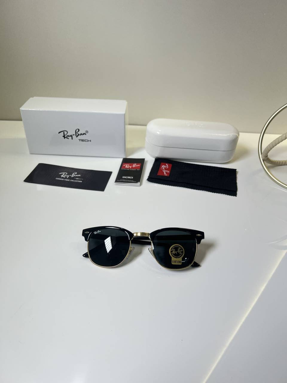 Rayban 3016 black gold clubmaster