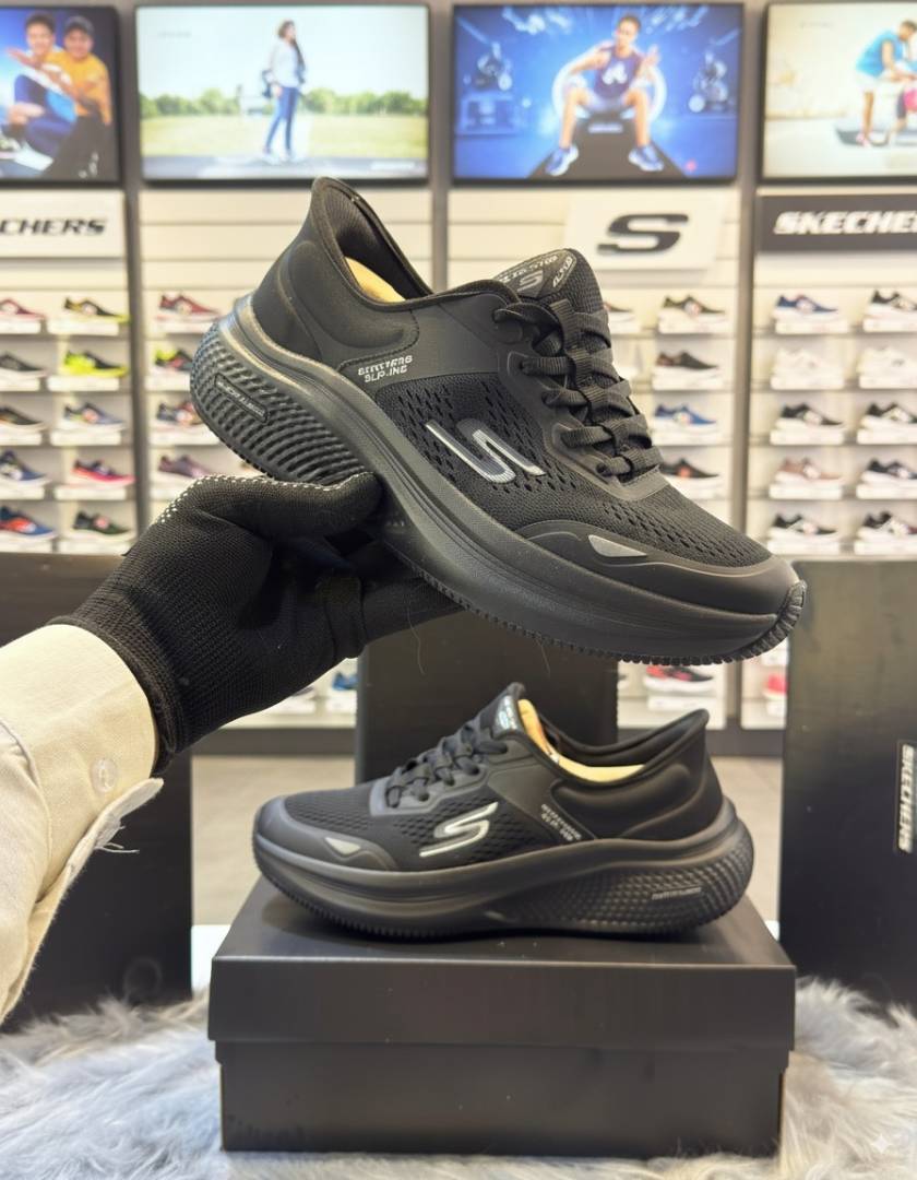 Skechers men shoes slip on shoes lightweight cushioning sneakers full black
