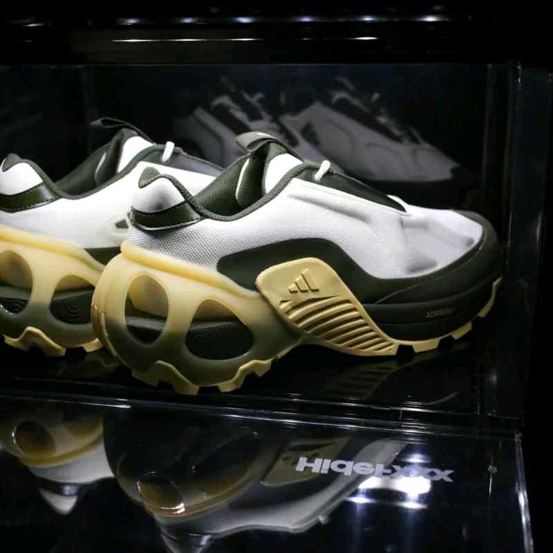 adidass Wonder Runner Yellow Green 233