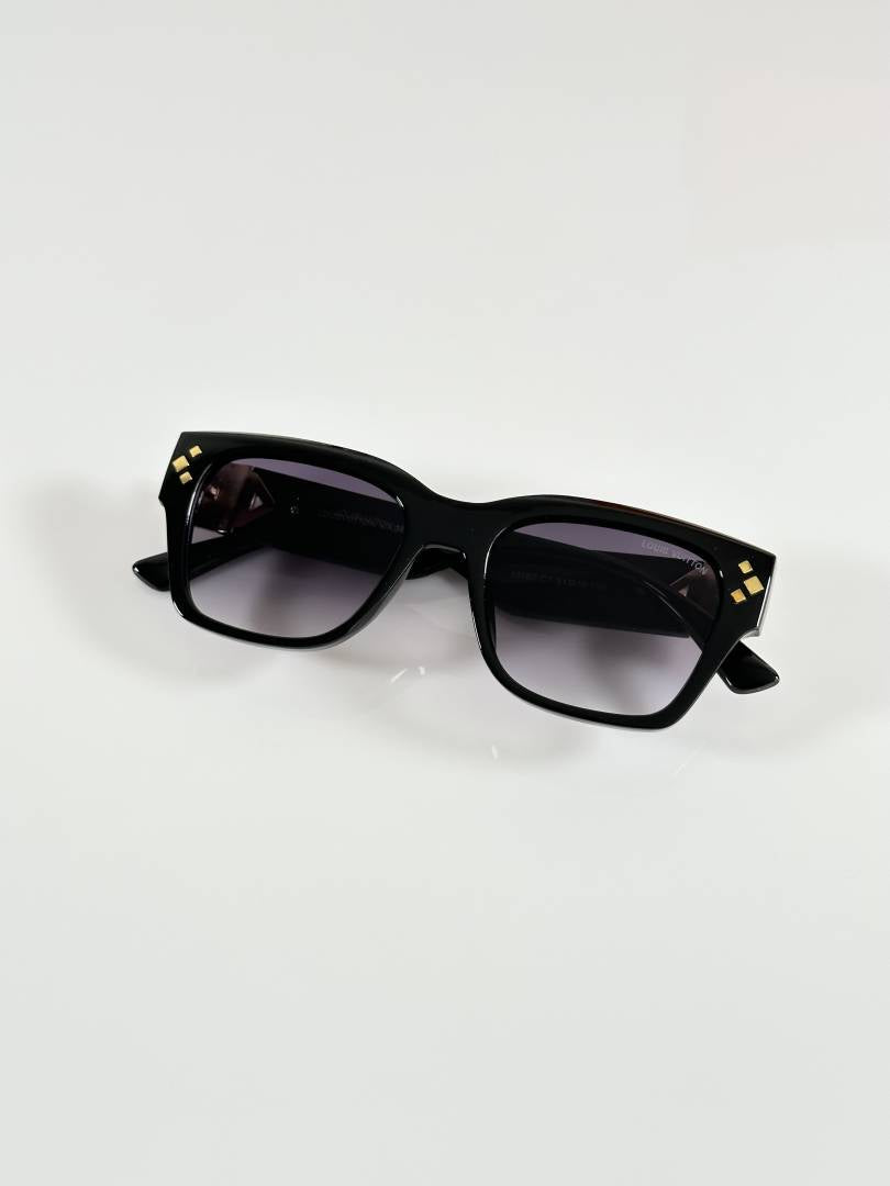 Louis Vuitton 0767 Black DC