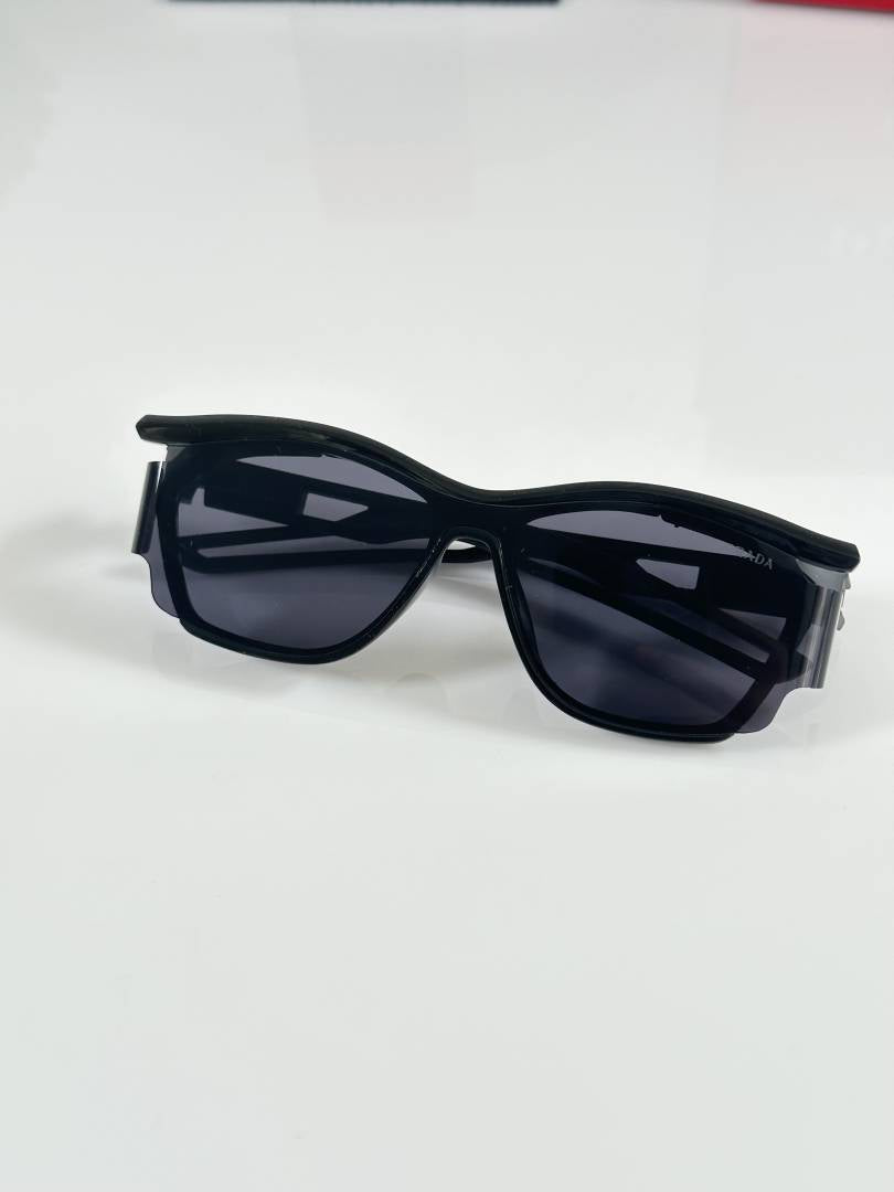 Prada 8899 Black