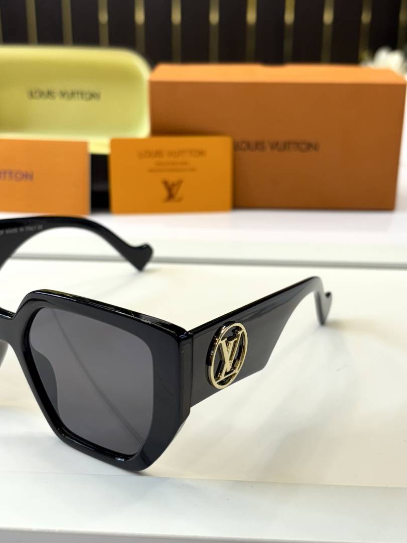 Louis vuitton 6041 blk