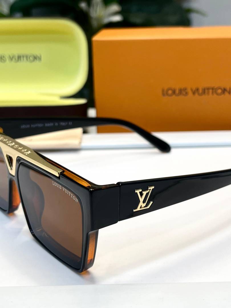Louis vuitton 1984 brown black