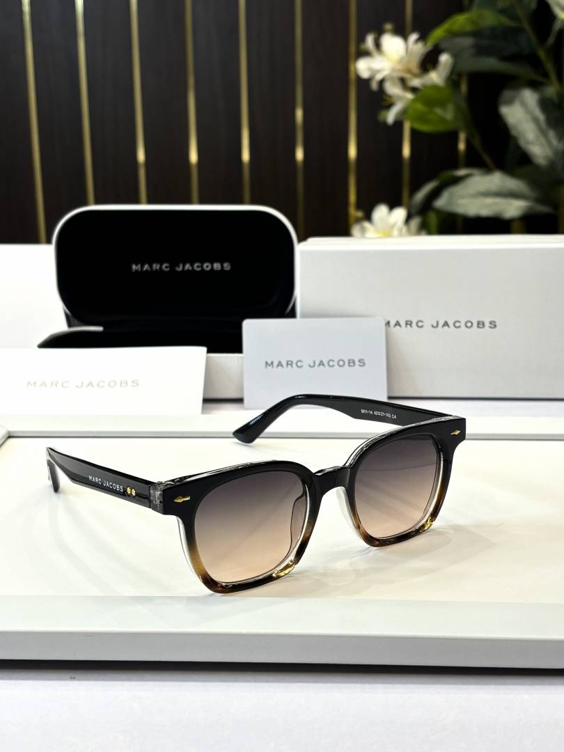 Marc jacobs M11-14 brown blk