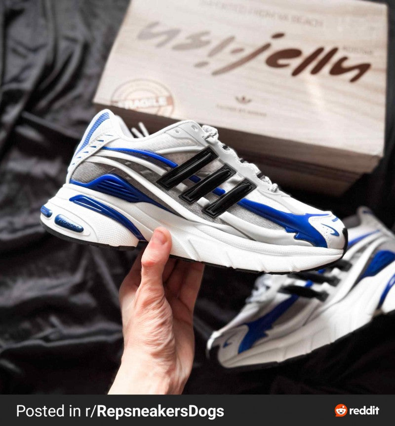 The Pharrell X Adidas Virgina Adistar JellyFish 792