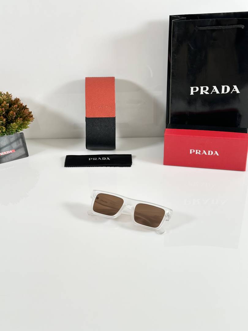 Prada 19 Ice Brown