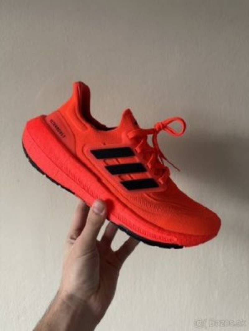 Adidas ultraboost light red black
