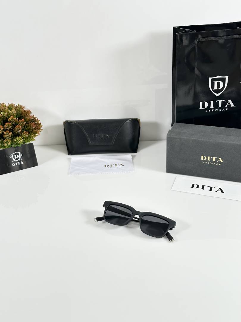 Dita 5526 Black
