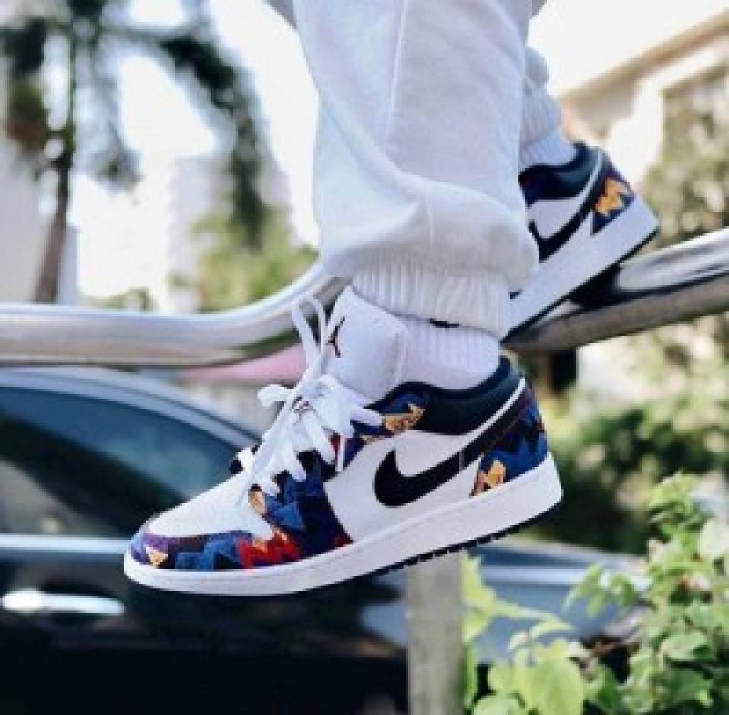 Nike Jordan 1 Low nothing but net