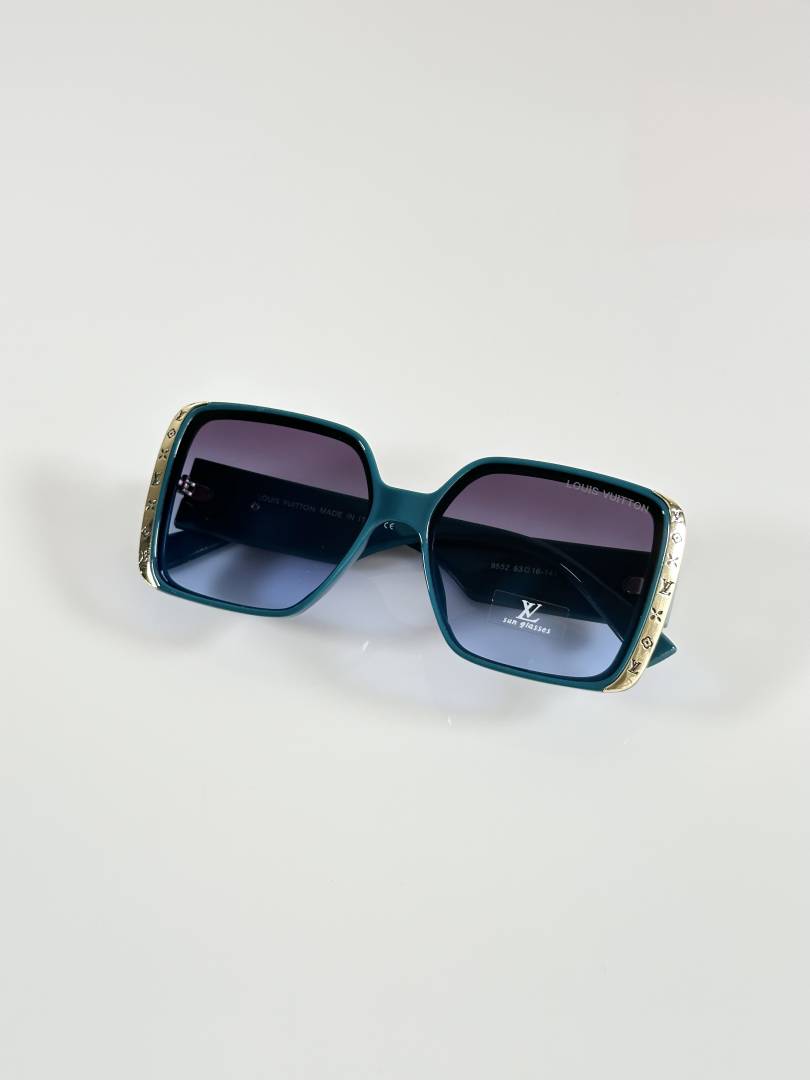 Louis Vuitton WMNS 9552 Green