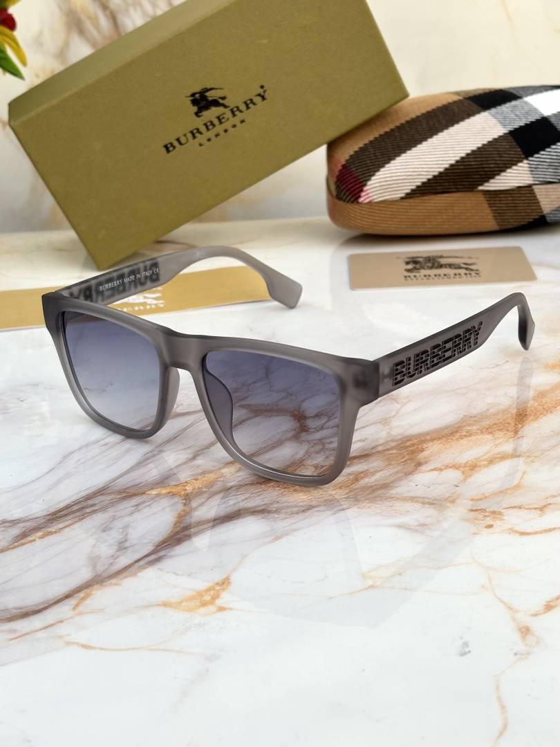 Burberry 4358 grey