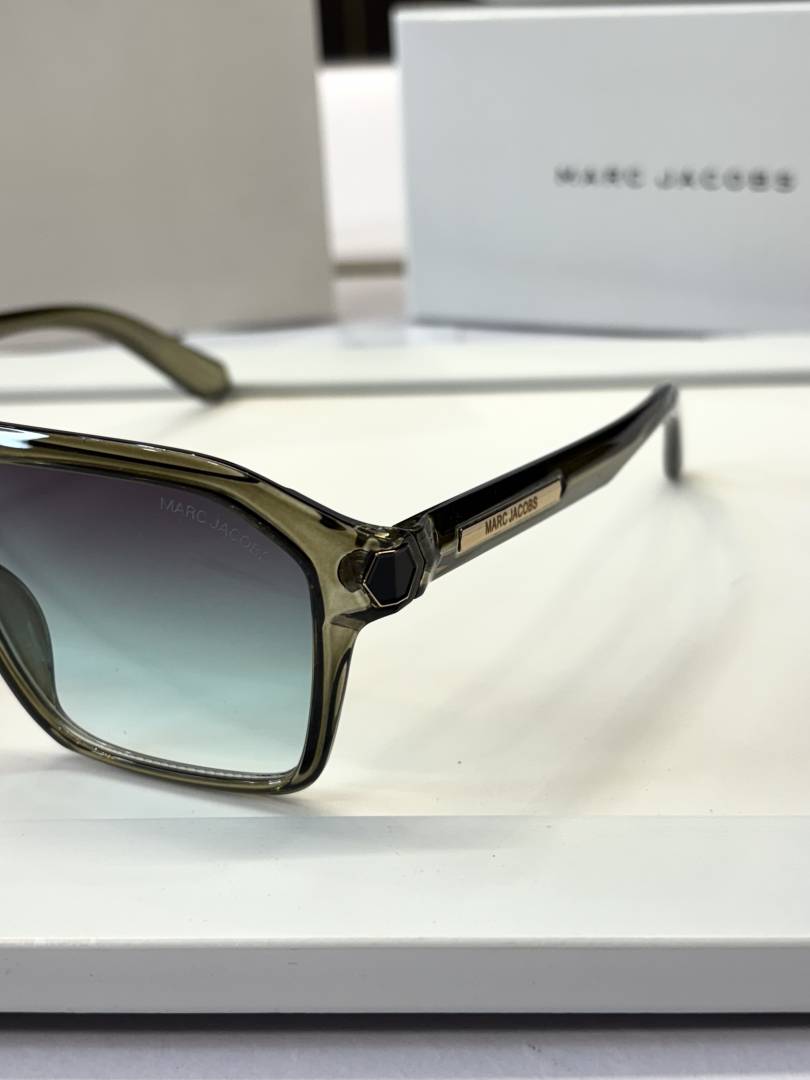Marc jacobs 2343