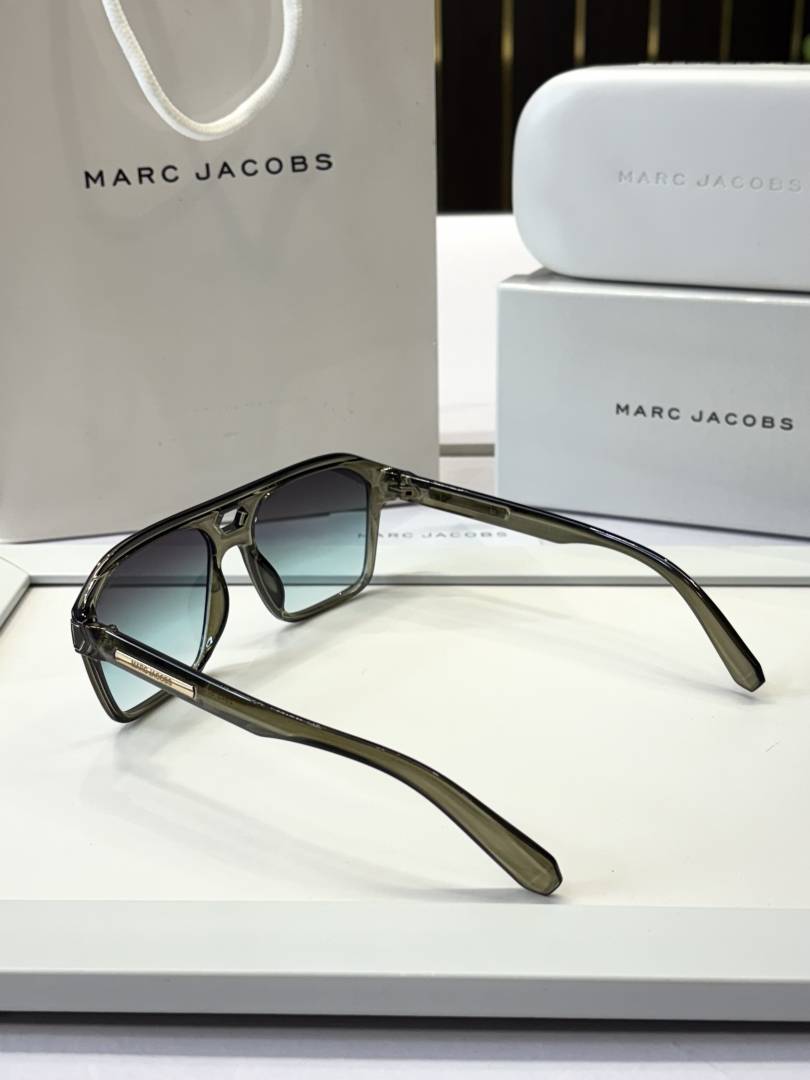 Marc jacobs 2343