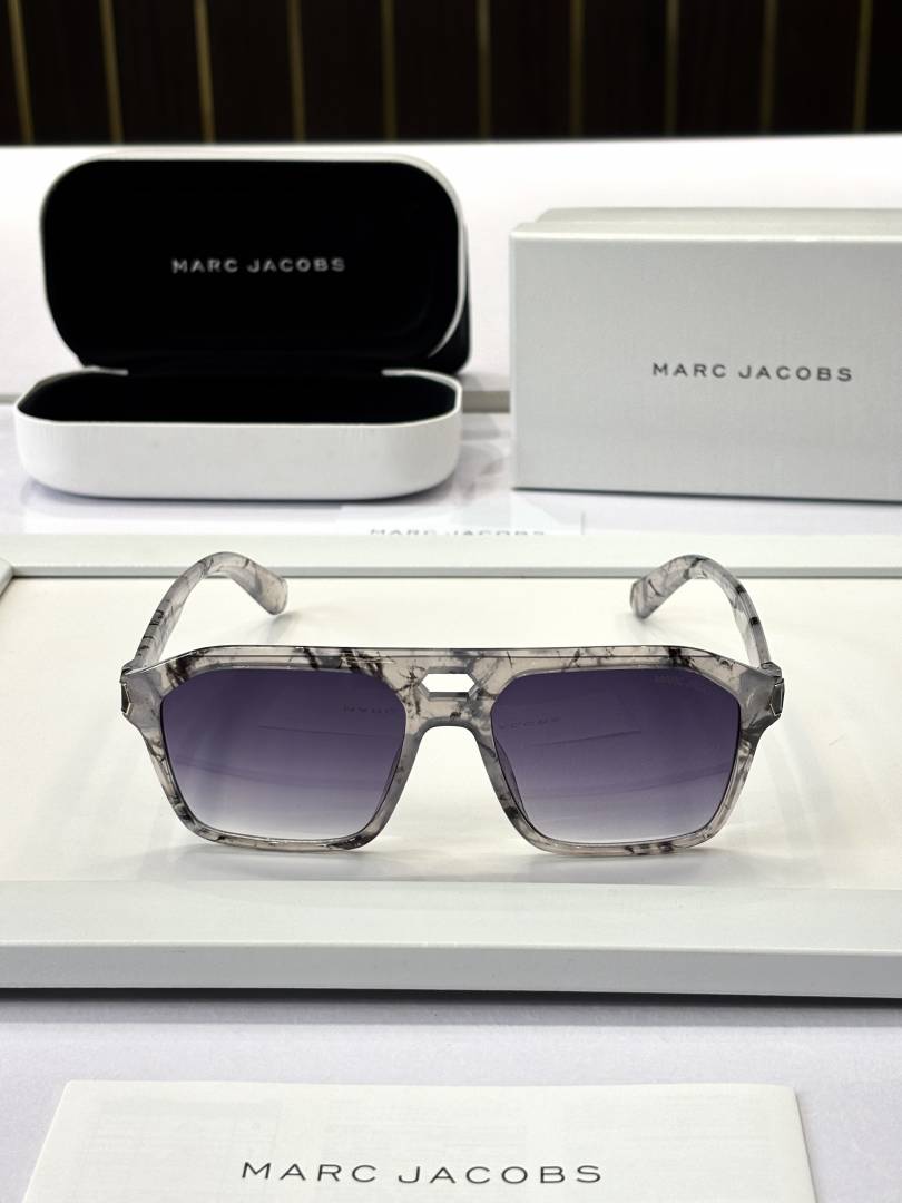 Marc jacobs 2343 gray marble