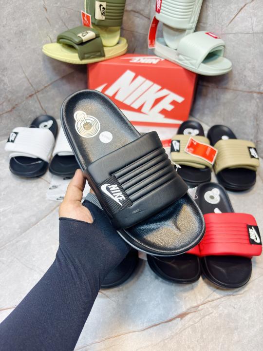 NIKE OFFCOURT ADJUST BLACK
