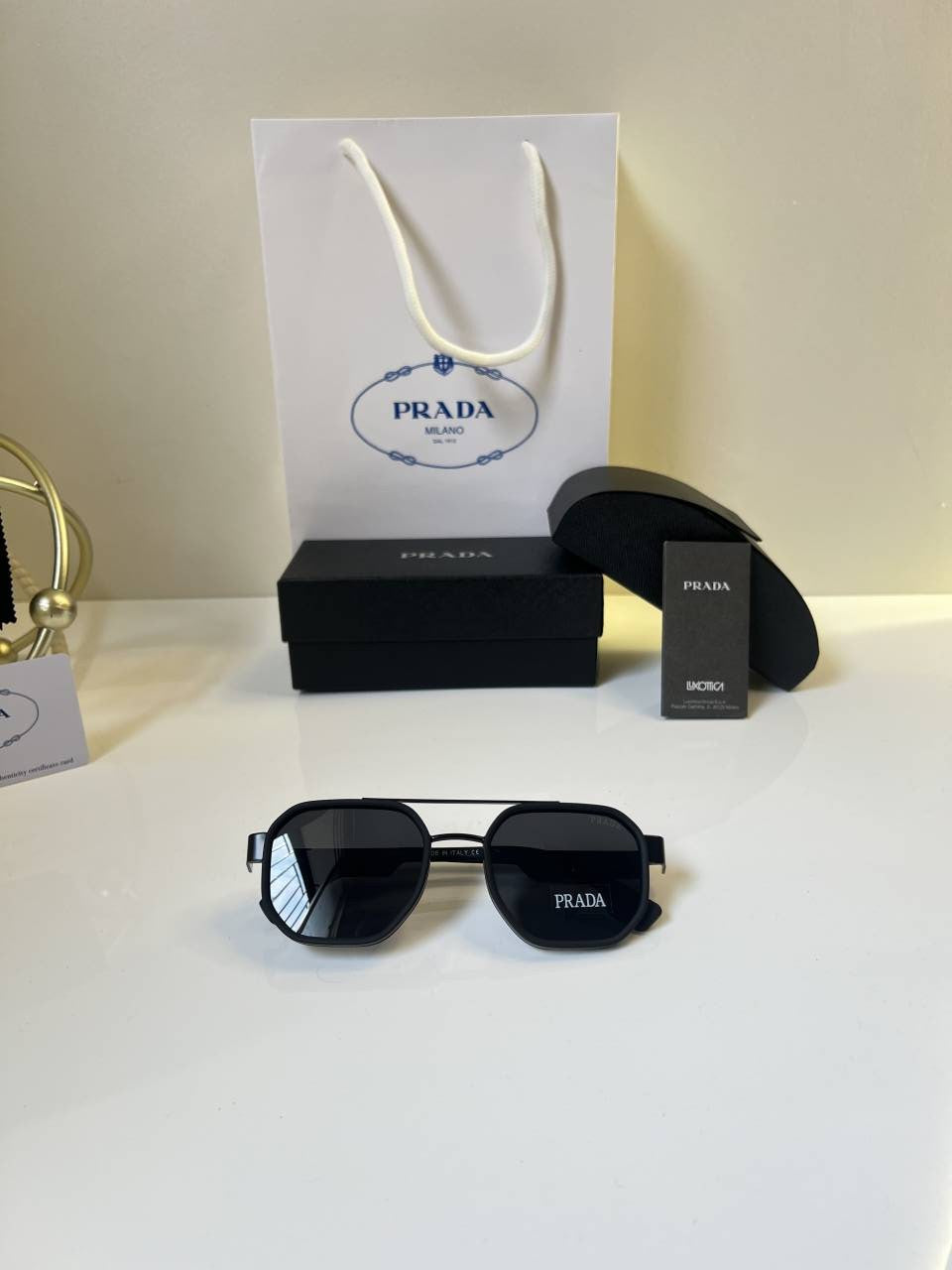Pradda 0043 black