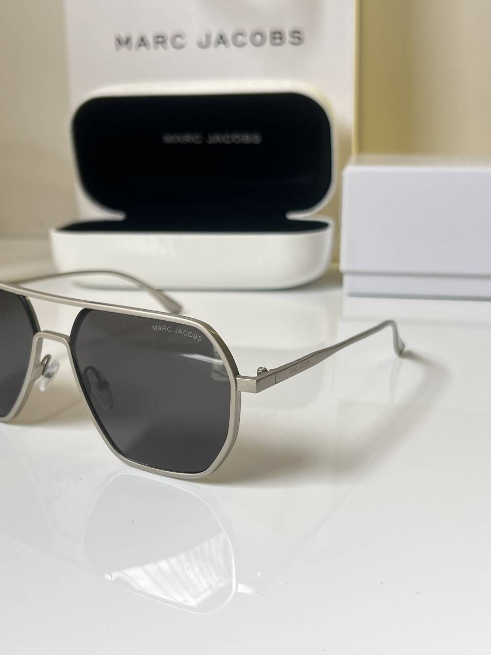 Marc Jacobs 5021 black silver