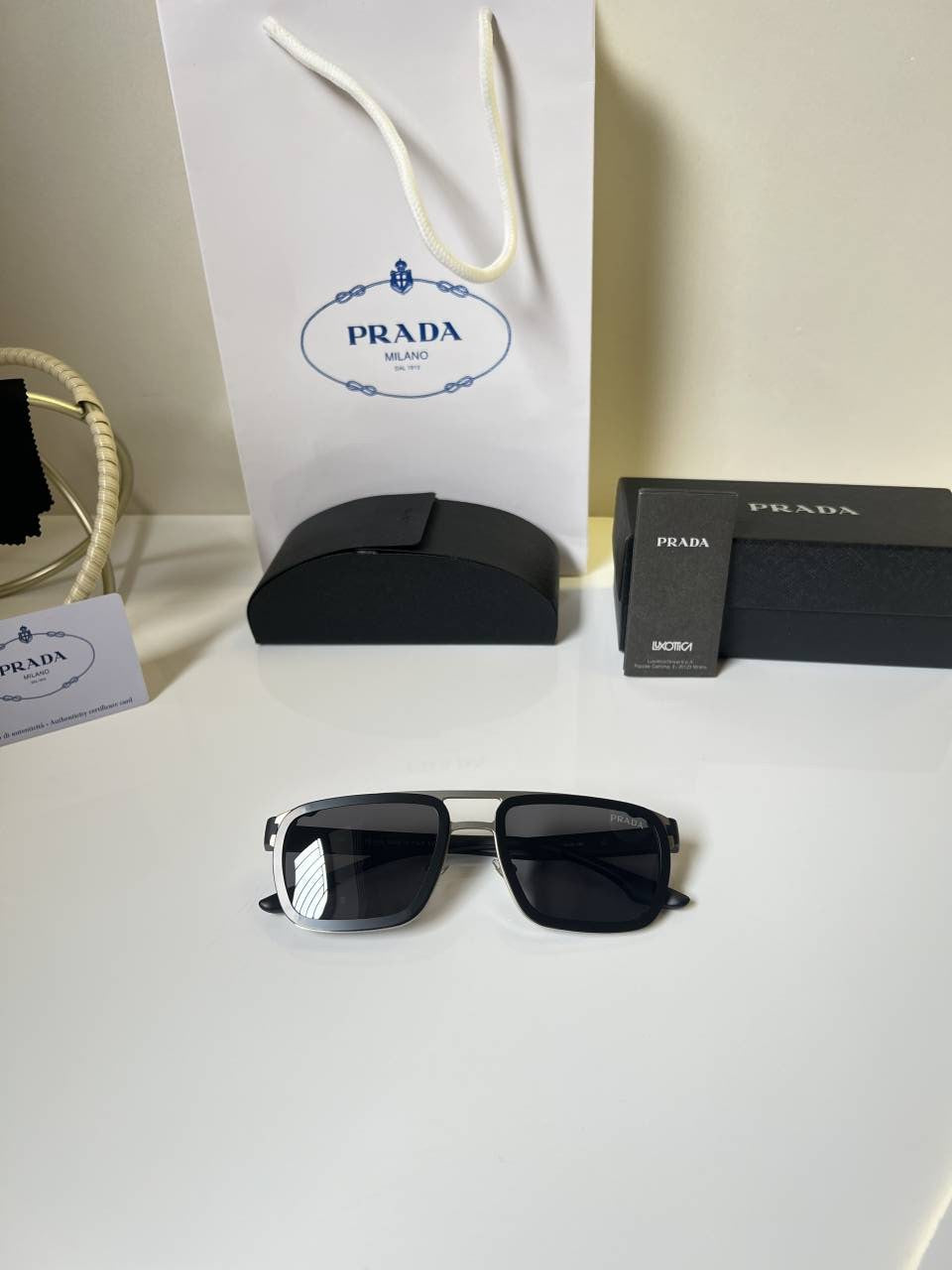 Pradda 685 black silver super premium