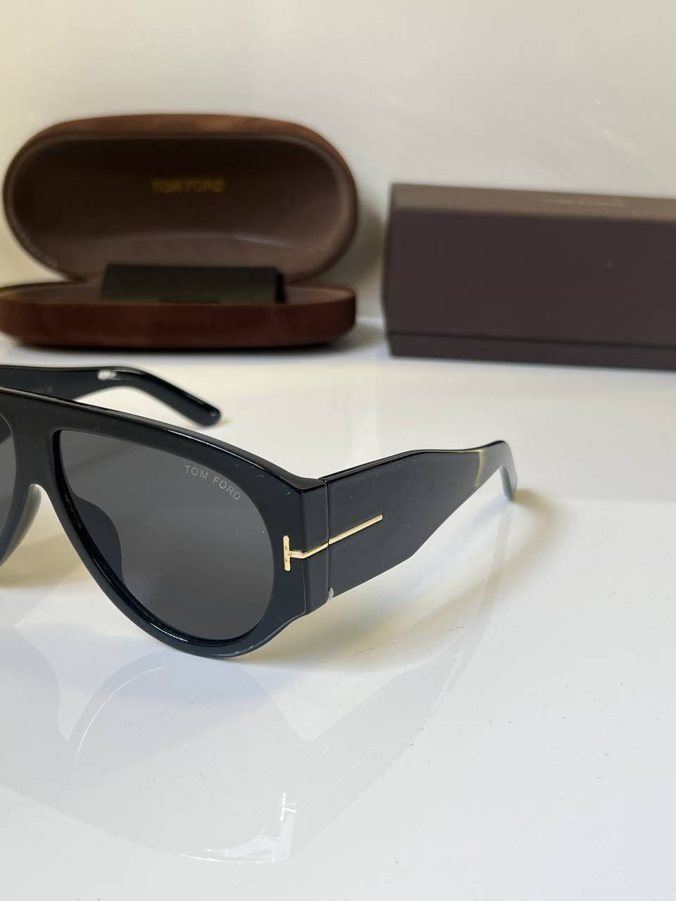 Tomford 6154 black