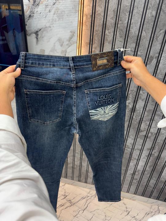 LOUIS VUITTON IMPORTED ARTICLE DENIM JEANS MR165