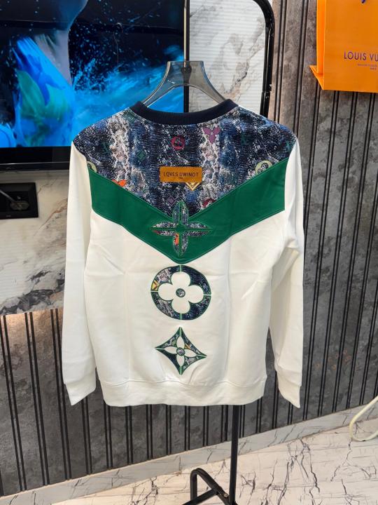Louis.Vuitton.100%.Imported.Very.Premium.Sweatshirt.MR212