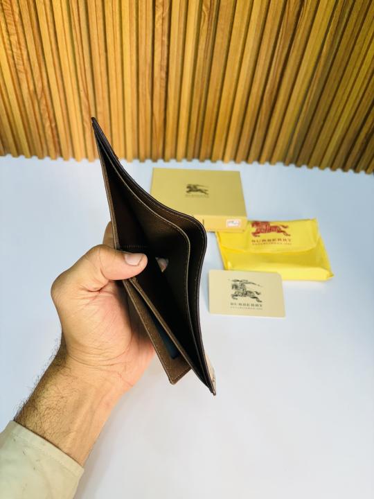 104 BURBERR Y PREMIUM QUALITY WALLET