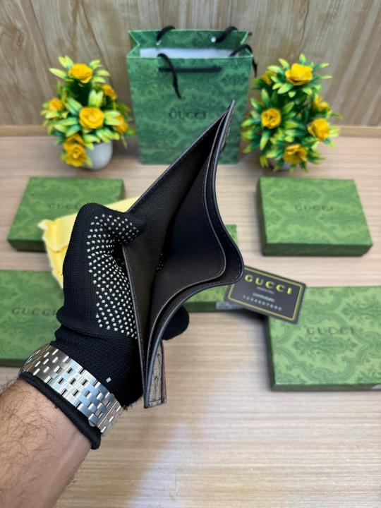 GUCCI WALLET V834