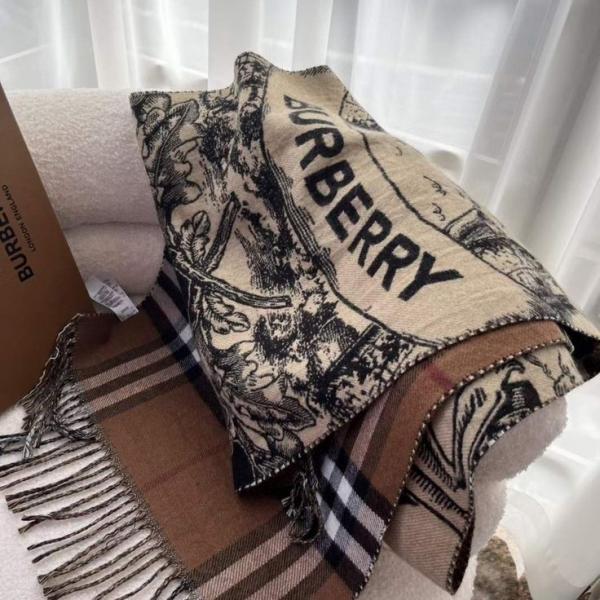 Burberry BB18 Woollen Scarf With Plain Ziplock Bag