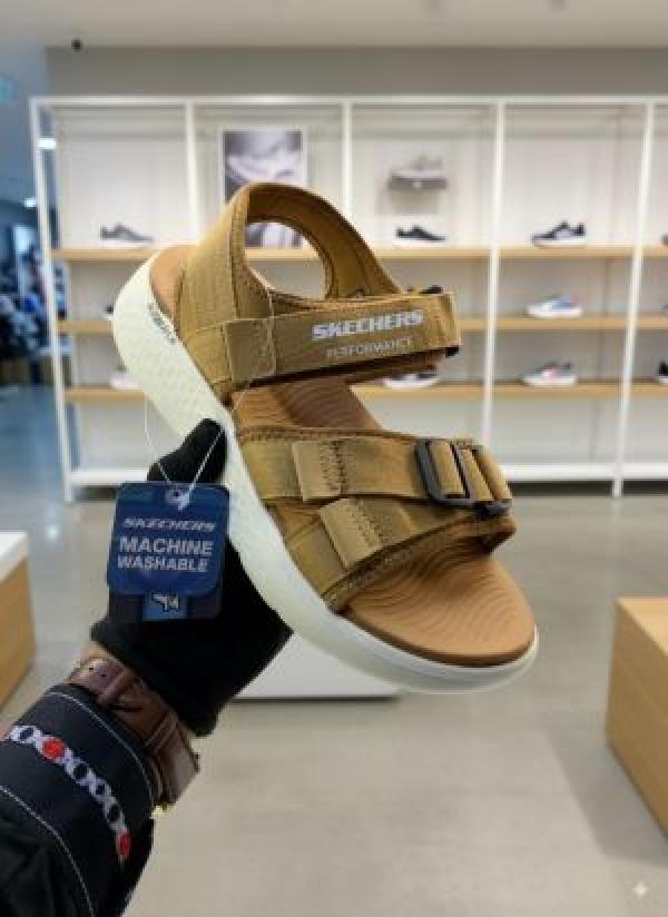 Skechers--Go-Walk-tan-white-Premium-Sandal