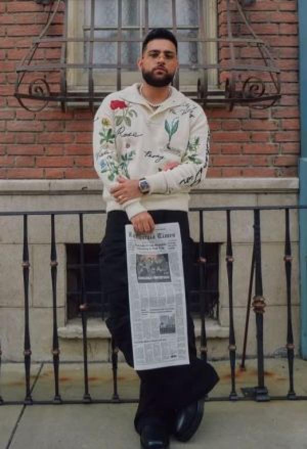 Christian Dio_r Karan Aujla Edition Sweater Cream