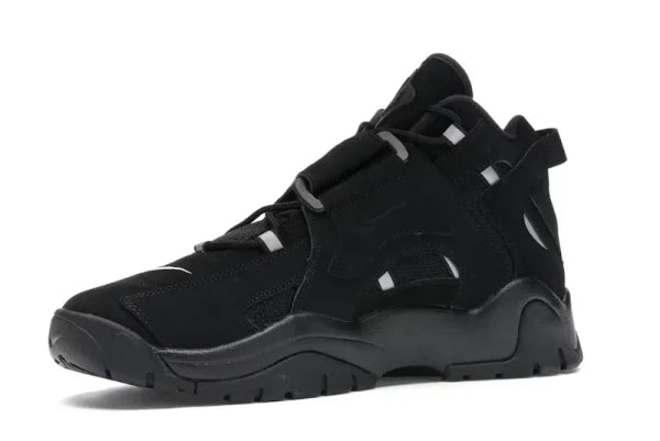 AIR BARRAGE ALL BLACK