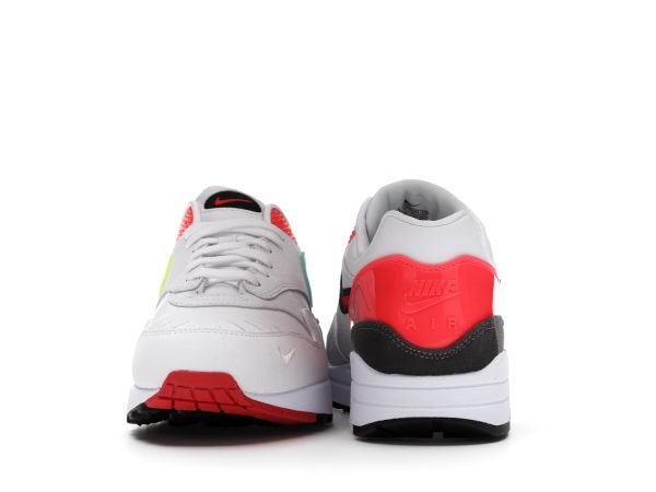 AIRMAX 1 EVOLUTION OF ICONS