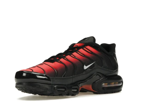 AIRMAX PLUS BLACK RED