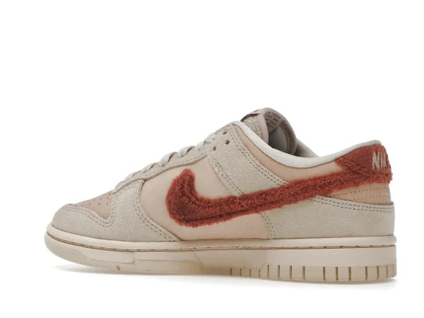 DNK LOW TERRY SWOOSH