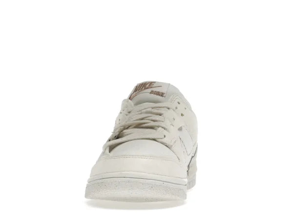 DNK LOW DISRUPT 2 PALE IVORY