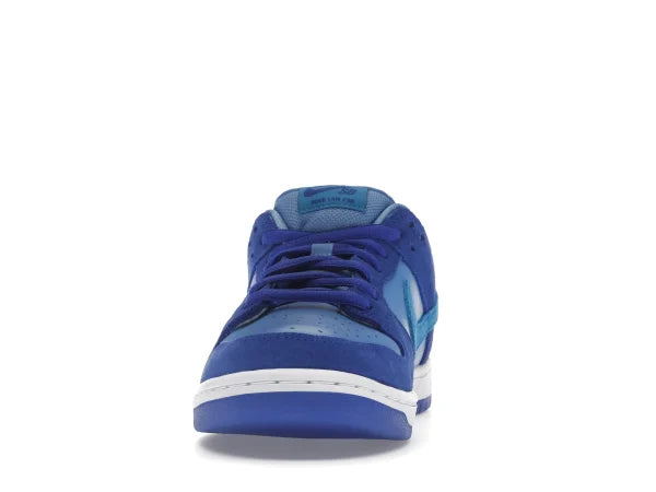 DNK LOW RASPBERRY BLUE