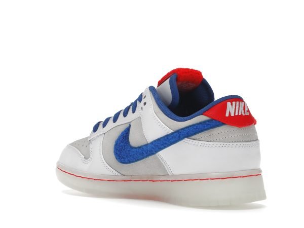 DNK LOW RETRO PRM YEAR OF THE RABBIT WHITE RABBIT